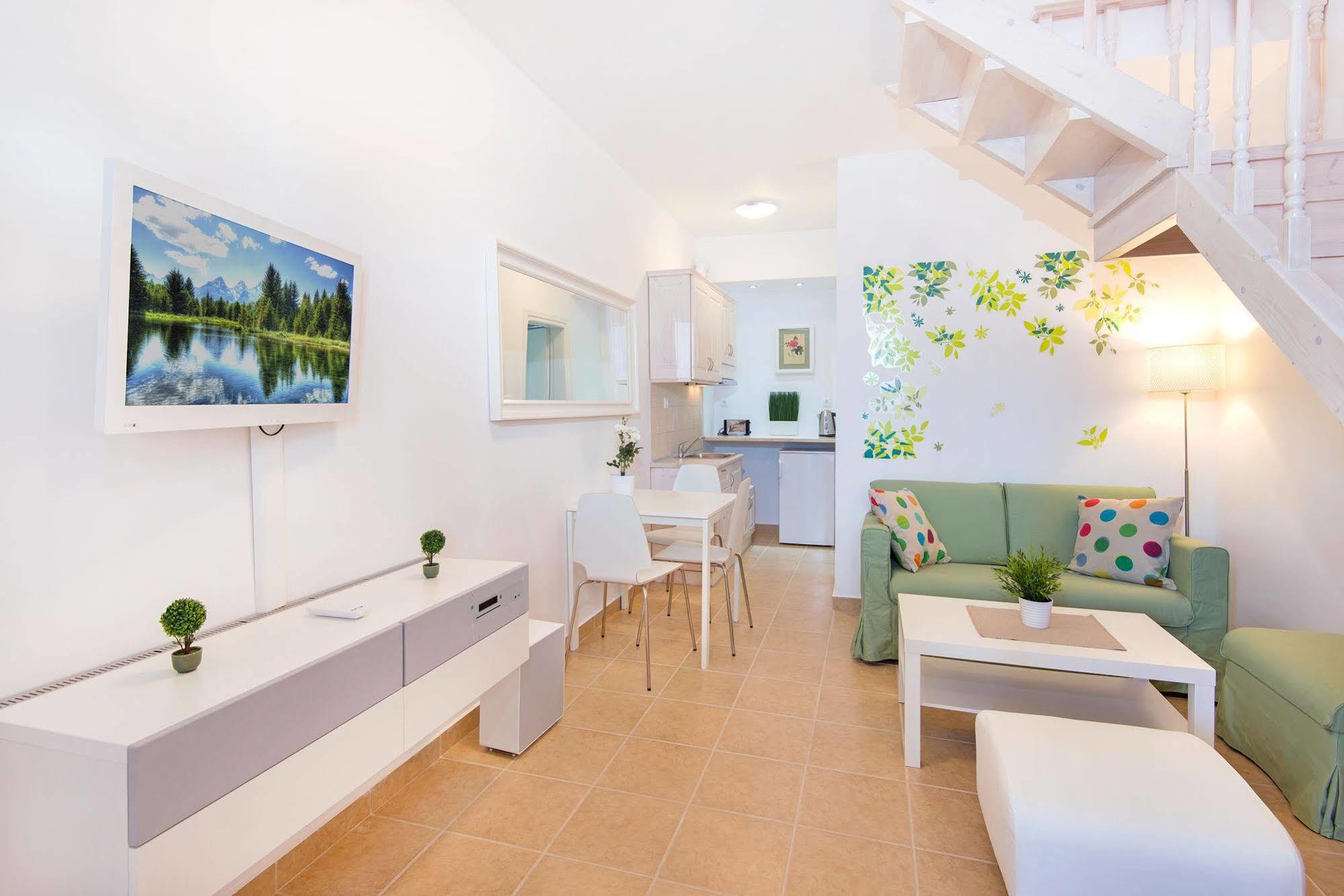 Lindos Harmony Suites Ngoại thất bức ảnh